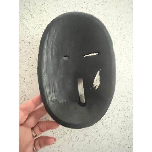 Vintage Hand carved Hand Painted Tribal African Wood Mask Wall Art - Picture 8 of 8